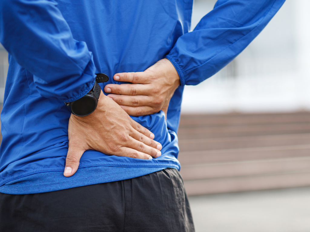Rugklachten? Doe deze fysio oefeningen in slechts 10 minuten per dag voor verlichting